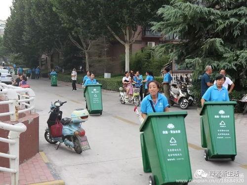 凹凸大赛吃瓜现场,吃瓜群众围观精彩瞬间