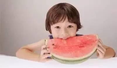 章鱼妹吃瓜,揭秘娱乐圈幕后故事