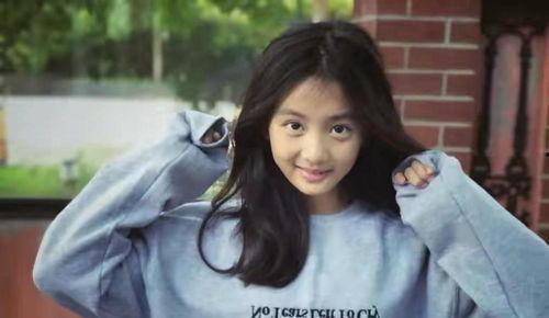 刘昊然张彬彬吃瓜,娱乐圈新CP诞生？